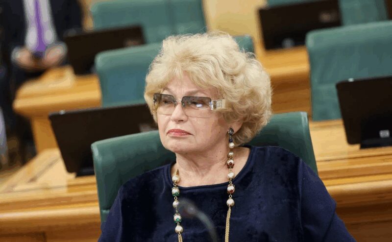 Владимир Соловьёв также не остался в стороне от обсуждения скандалов вокруг Нарусовой.