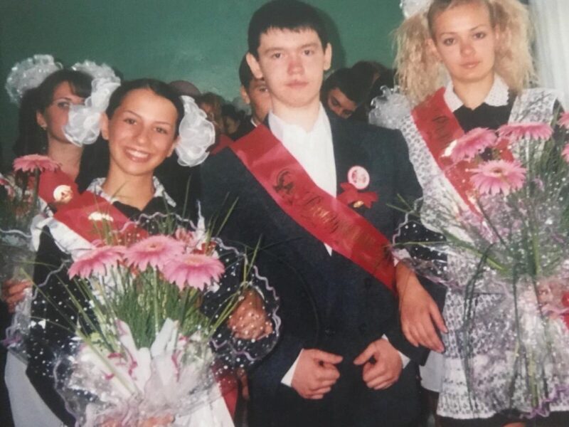 Анна Грачевская в юности, до кардинальных изменений внешности.