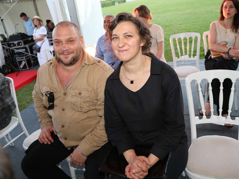 «Он давно врет сам себе!»: 49-летняя звезда родила первенца, а другая ждала 20 лет брака : 10 актрис, которые нашли настоящую любовь и доказали, что счастье не имеет возраста или сценария