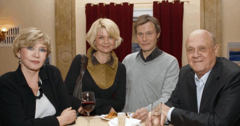 Просторная квартира в 280 квадратных метров стала немым свидетелем семейной драмы.