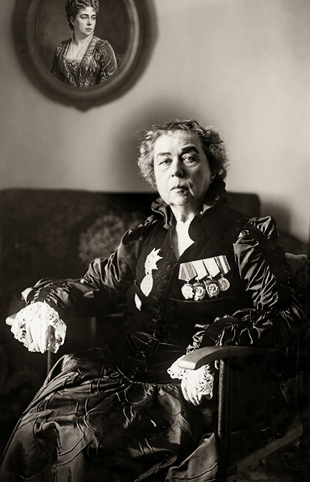 «Эрос в матросском бушлате» и муза феминизма: Как 45-летняя Коллонтай потеряла 28-летнего Дыбенко из-за измен и роковых выстрелов