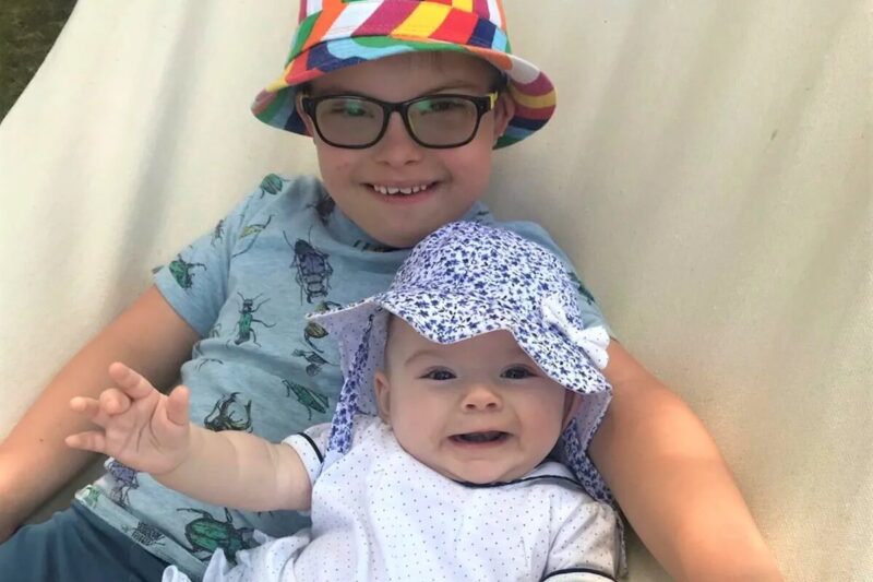 Семён и его младшая сестра Вера.