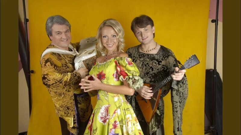 С Валерием Сёминым в составе группы «Белый день».