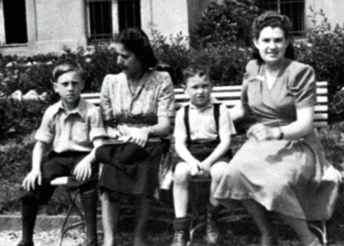 Дважды вдова, бездетная, но «мама Женя»: как мачеха Владимира Высоцкого пережила его и трагически погибла в 70 лет