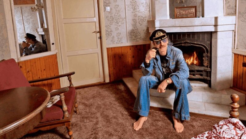 «Не дворец, а крепость души»: как выглядит загородный дом 75-летнего Михаила Боярского, где он нашел покой после 45 лет брака