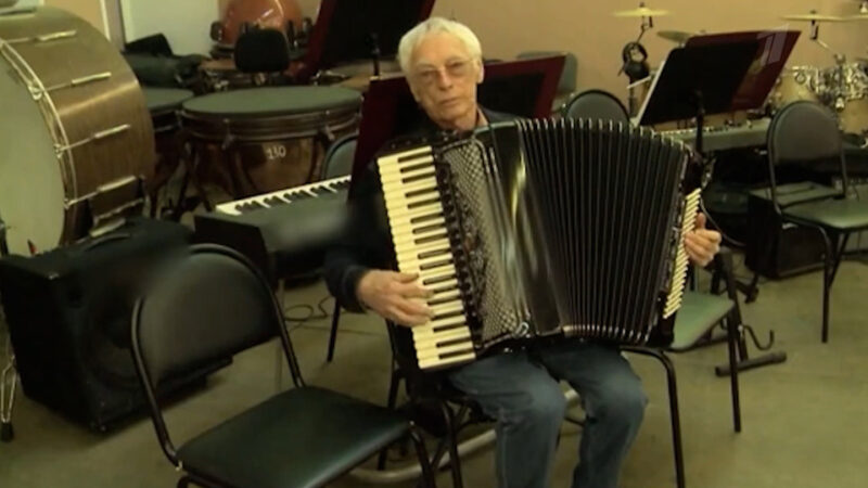 Александр Зацепин в зрелые годы, несмотря на все испытания, продолжающий творить.