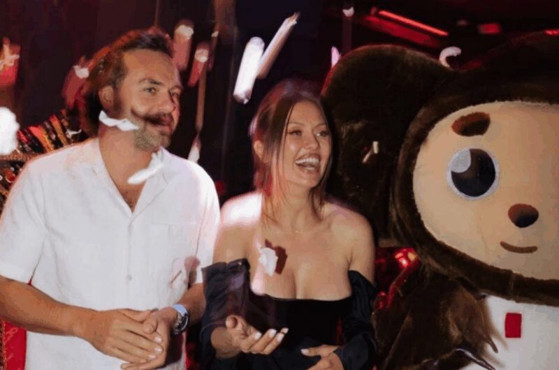 Виктория Боня в компании блогера Сергея Косенко.