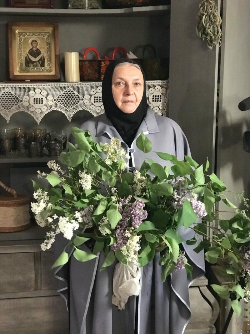 «На все воля Божья!» : Как советская звезда Ольга Гобзева в 50 лет оставила кино, пережила два развода и борьбу за наследство