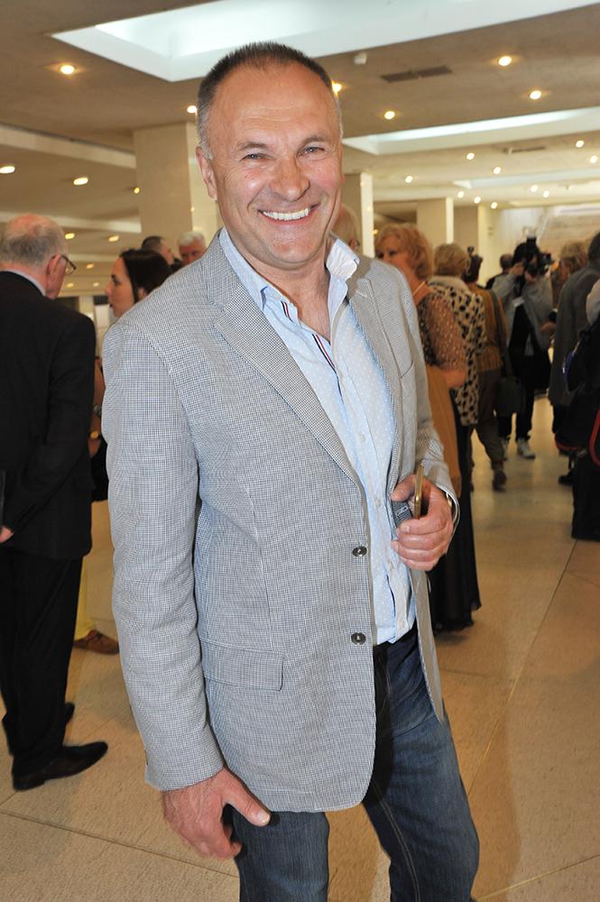 «Я дура, что сразу не поняла»: Сын звезды «Улиц разбитых фонарей» задолжал 10 миллионов, а отец не знал о его проблемах