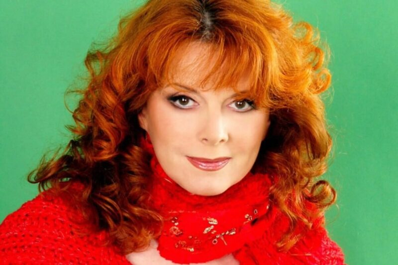 На пике популярности артистка собирала полные залы.