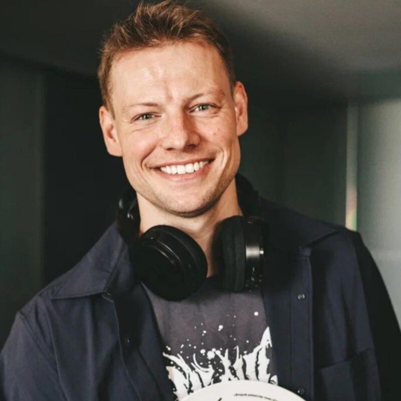 Спортивная закалка стала фундаментом для будущих побед.