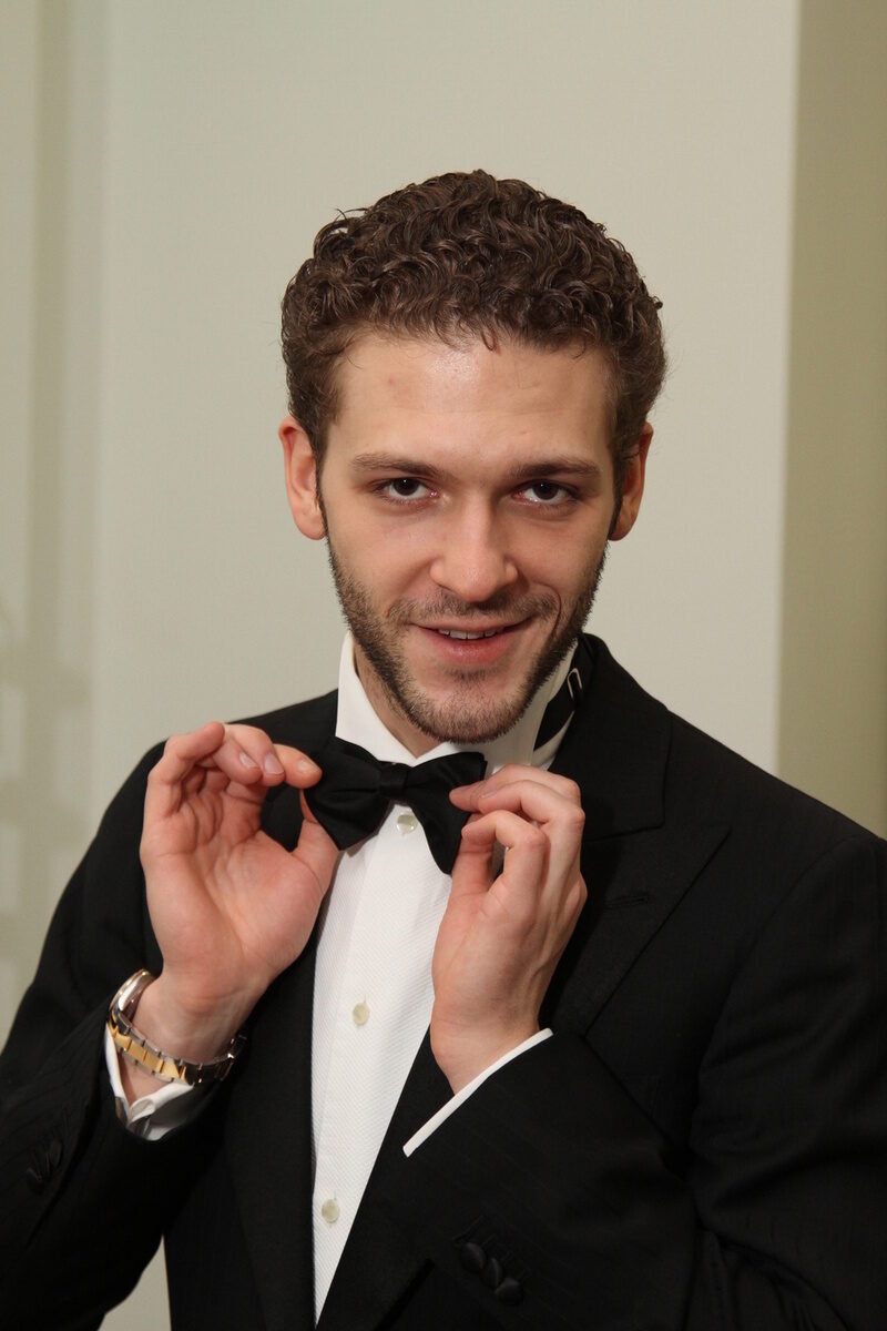 «Не хотел быть актёром, но вся семья уговаривала»: как внук Бондарчука сменил 3 профессии и стал отцом в 40 лет