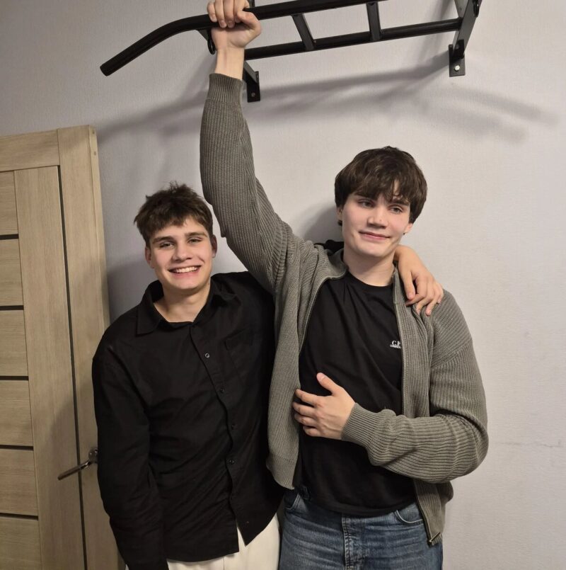 Взрослые сыновья Никита и Данила – главная гордость и поддержка Сабины Пантус.