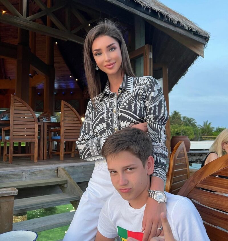 Станислав Бондаренко с дочерьми, счастливые семейные моменты.