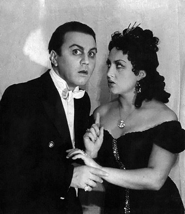 На родной сцене: Михаил Водяной в Одесском театре музыкальной комедии, ставшем его вторым домом.