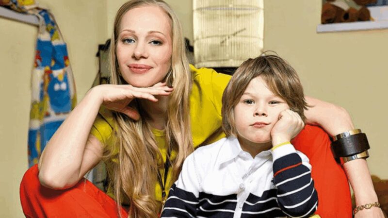 Олеся Рудакова с сыном