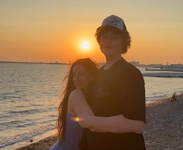 Дети Анны Ковальчук: Злата и Добрыня.