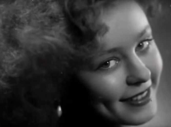 «Освободился от гнёта» ради любви: как Олег Басилашвили 65 лет строил счастье с «Царицей эфира» Галиной Мшанской