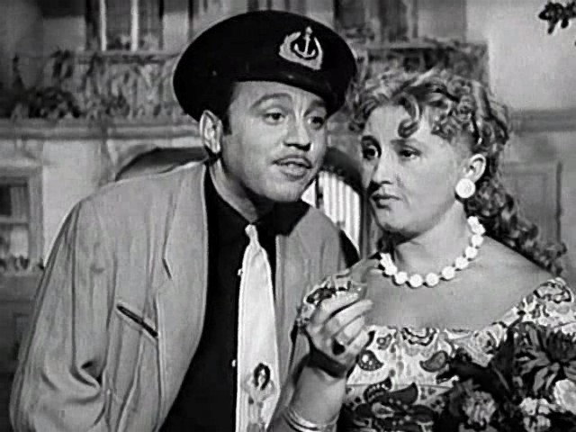 Первый шаг в кинематографе: Михаил Водяной в роли моряка Яшки Буксира в фильме «Белая акация» (1957).