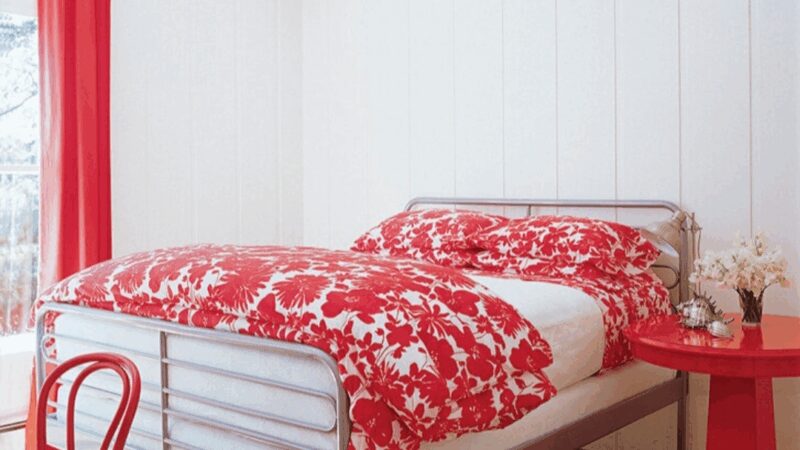 «Не просто дом, а целая философия»: как 58-летняя Сара Джессика Паркер воплотила мечту о тихой жизни у океана с мужем и сыном