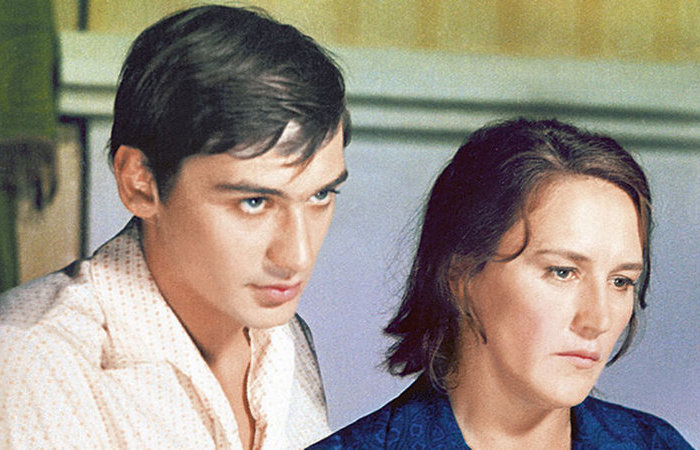 От первого брака - сын.