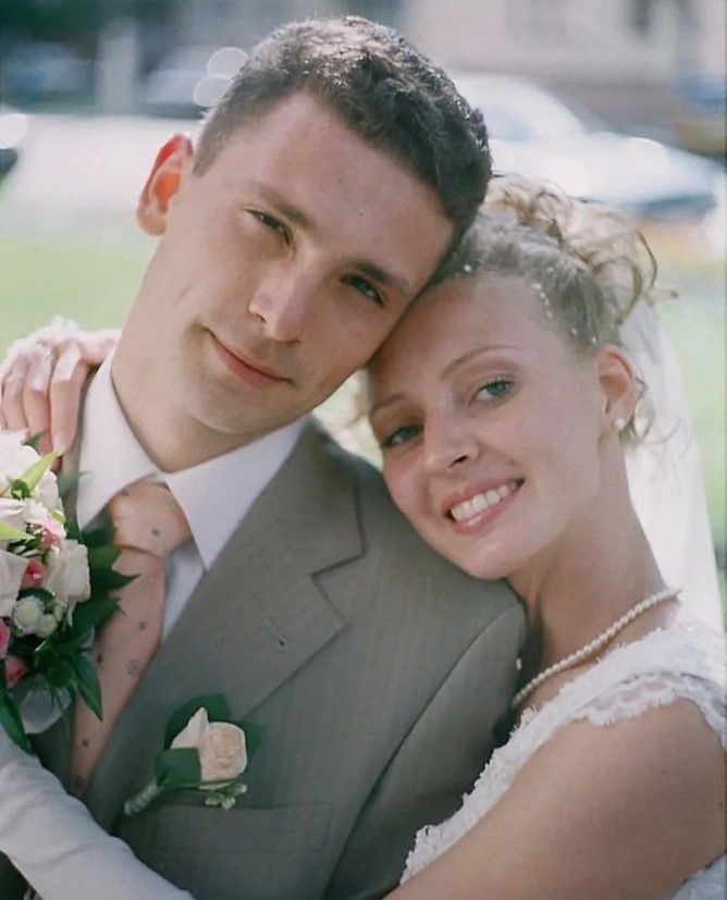 Антон Хабаров с супругой Еленой, с которой они прошли через множество испытаний.