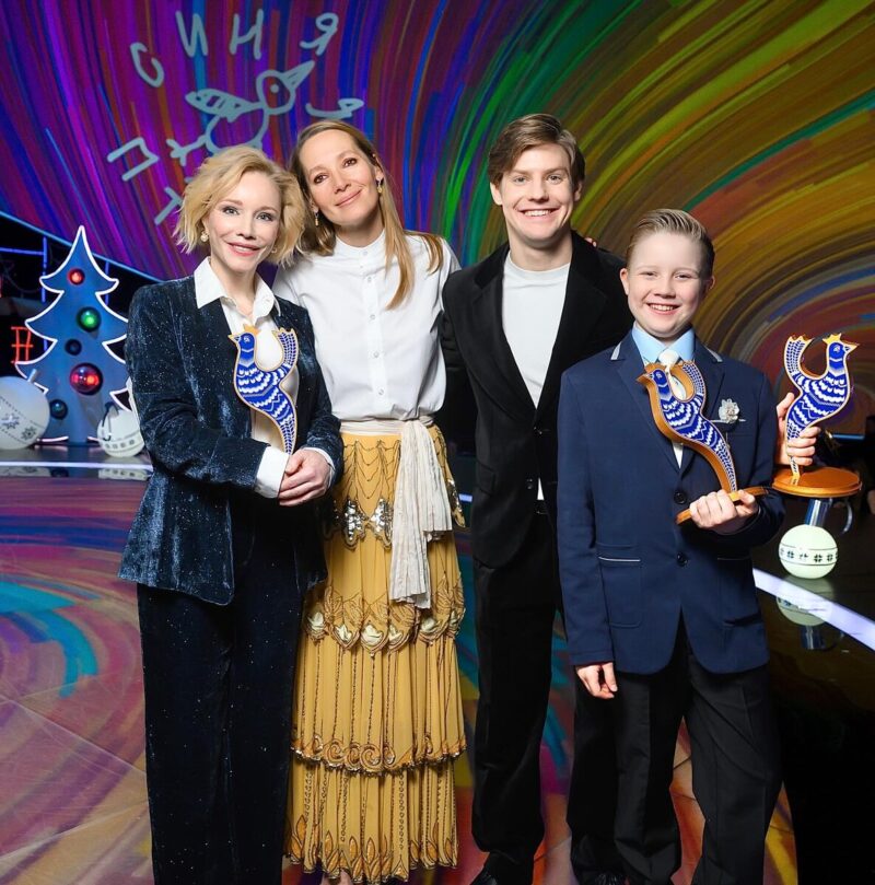 Мама, Галина Галимова, — литературный критик и автор статей.