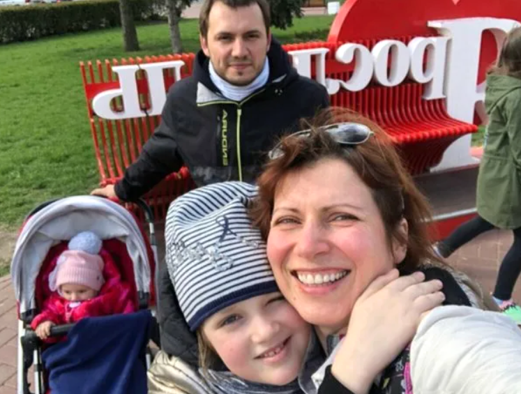 Дмитрий Ленский стал опорой для Светланы и заботливым «папой Митей» для девочек.