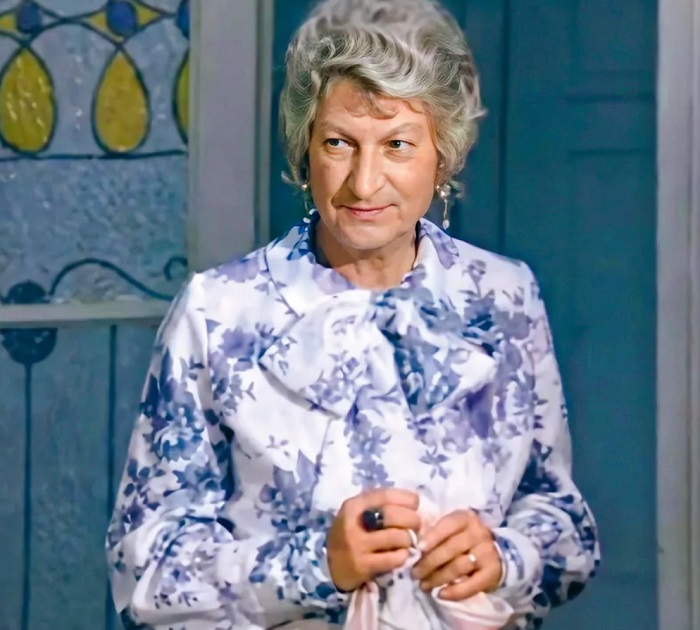 «Я всё стерплю, я не женщина!» : 7 звёзд советского кино, чьи женские образы стали легендой