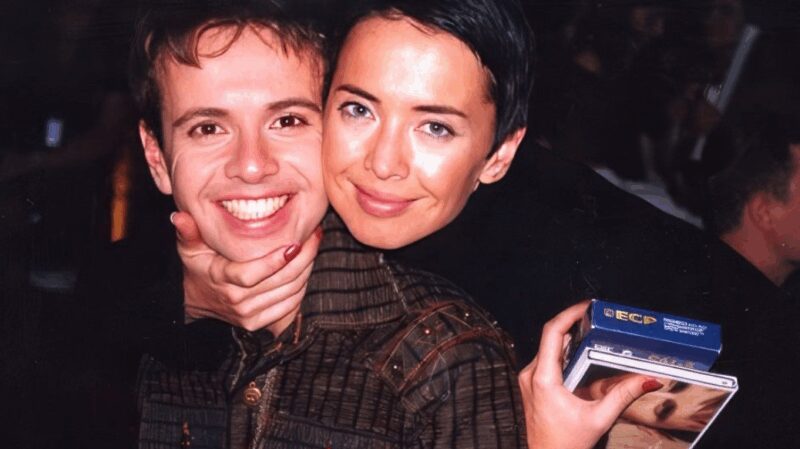 На пике славы: Андрей Губин в окружении звёзд, например, с Жанной Фриске.