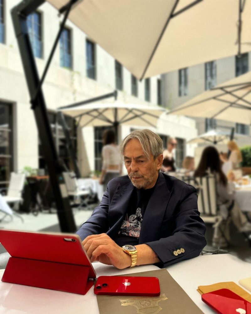 Загадка смерти Умара Джабраилова: дело Эпштейна и миллиардные долги