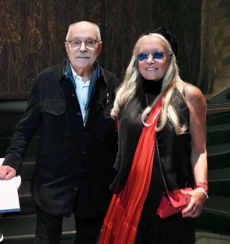 Возвращение в мир моды: Татьяна Михалкова с проектом «Русский силуэт».