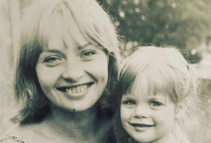 Анастасия Стоцкая с мамой, Анной Майковой.