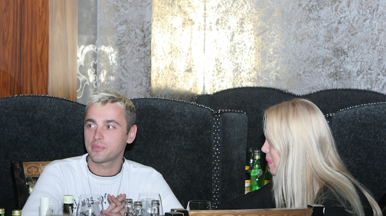 22 года любви и 44 прожитых года: Солист «Отпетых мошенников» Сергей Аморалов потерял свою «единственную», которая «помогала ему принимать решения»