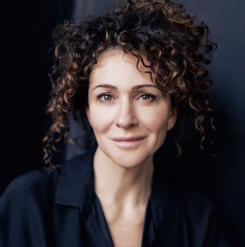 «Неравные чувства»: 52-летняя Ксения Раппопорт и её четыре попытки обрести тихое счастье