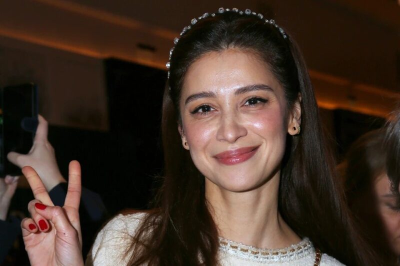 Многогранная Равшана Куркова, пережившая немало испытаний на пути к личному счастью.