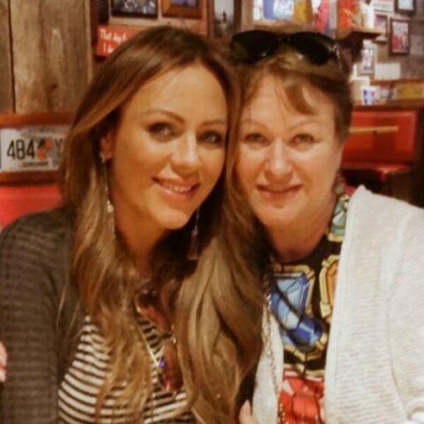 Нежная связь: Юлия с мамой Таисией Николаевной.