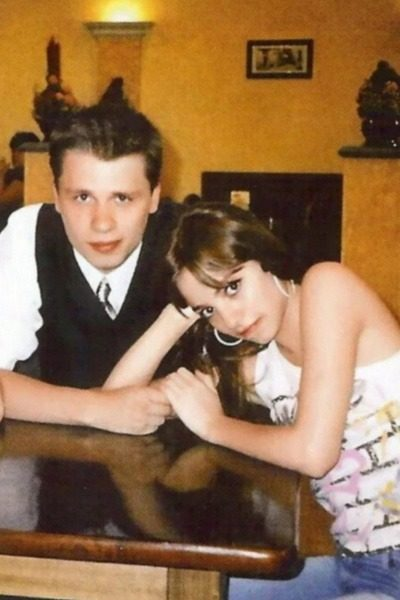 Юная Светлана и ее первая большая любовь Гарик Харламов.