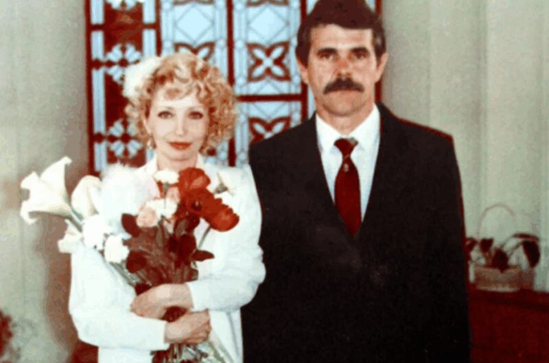 Первый брак артиста с Людмилой Кормуниной оказался скоротечным.