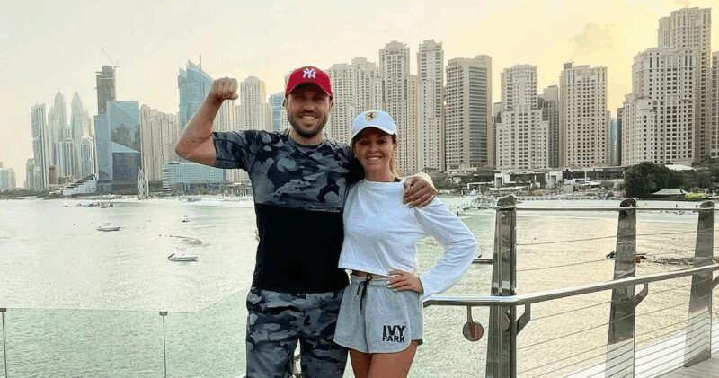 Небоскрёб Address Beach Residences с панорамным бассейном, где Александр Ревва приобрёл «запасной аэродром».