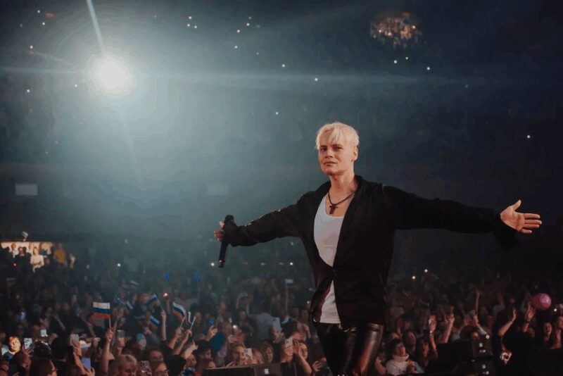 Людмила Дронова, мать Ярослава, стала главной героиней выпуска.