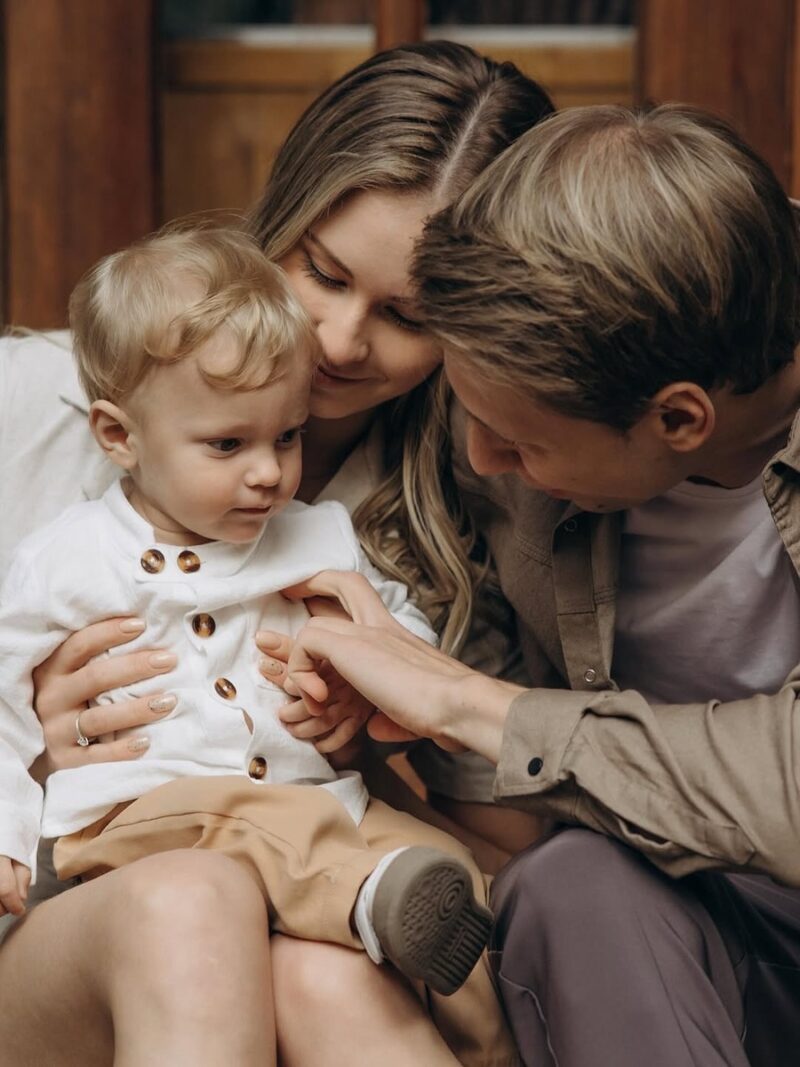 Счастливая семья: Юлия Липницкая, Дмитрий Михайлов и их сын Арсений.