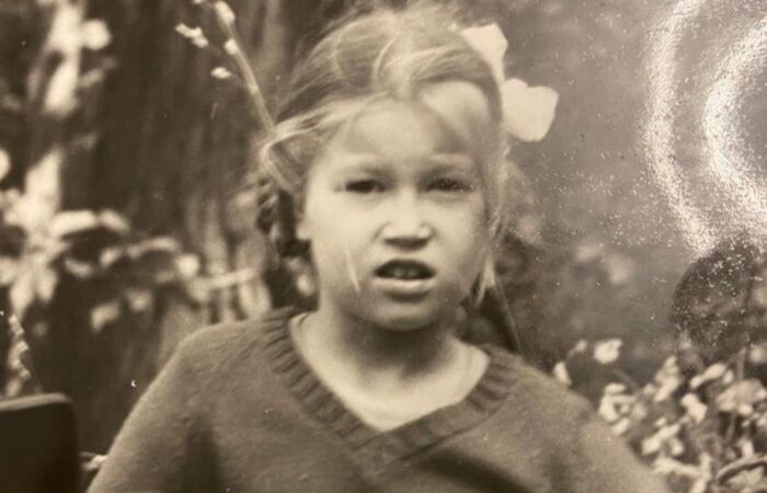 «Актриса на вырост»: 45-летняя Кристина Бабушкина, пережив инвалидное кресло и скандал с мужем, обрела главное счастье в дочери