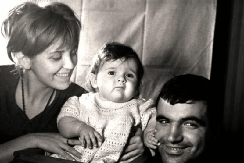 Геннадий Шпаликов, его вторая жена Инна Гулая и их дочь Даша – символ несбывшихся надежд на «Долгую счастливую жизнь».