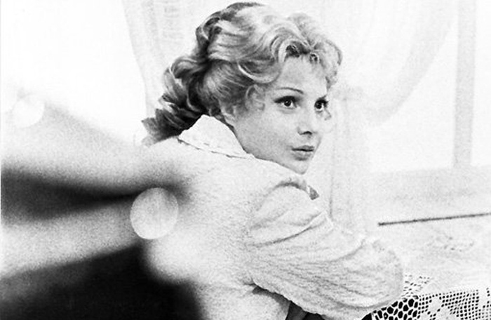 Неповторимая Доронина, всегда верная себе.