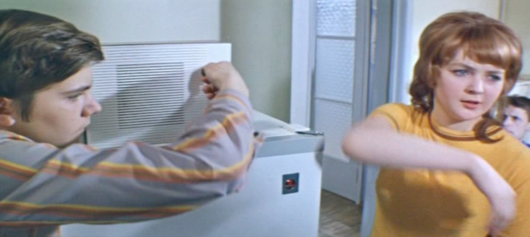 Тень знаменитой фамилии: Почему дочь «советского Овода» ушла в 45 лет, а внучка осталась без дома