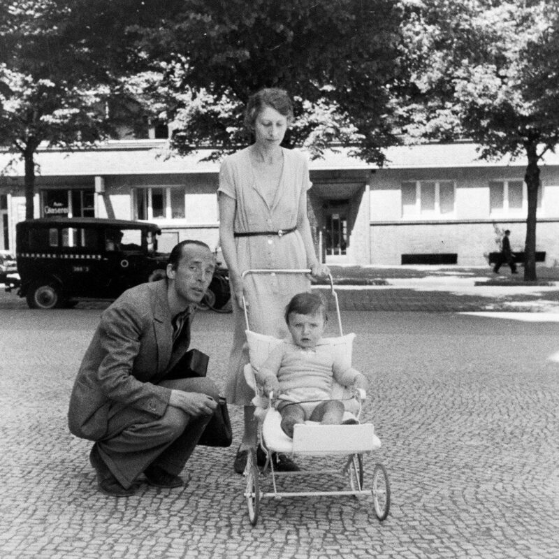 «Я люблю тебя больше всего на свете», но выбрал жену: Как Вера Набокова спасла рукопись «Лолиты» и пережила мужа на 14 лет