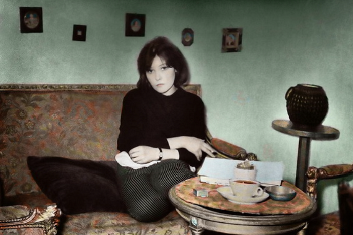 Елизавета Ахмадулина, родная дочь Беллы, продолжившая творческие традиции семьи.