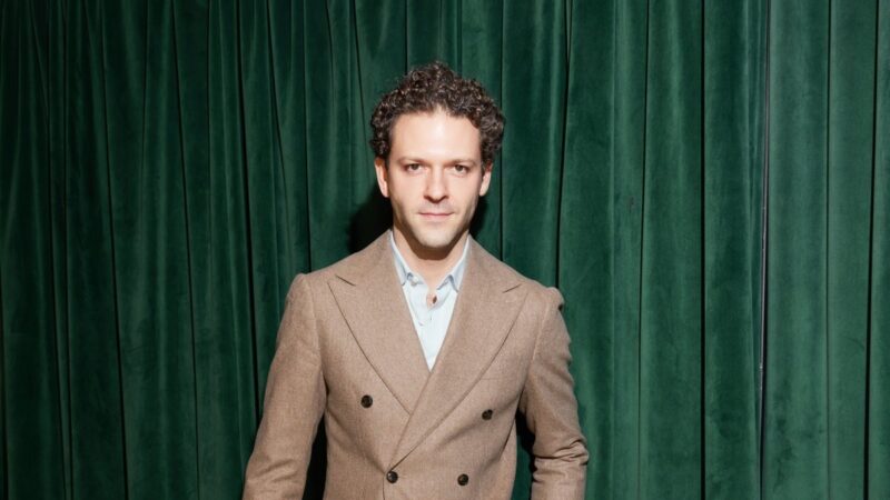 Сегодня актёр наслаждается отцовством и старается проводить как можно больше времени с семьёй.