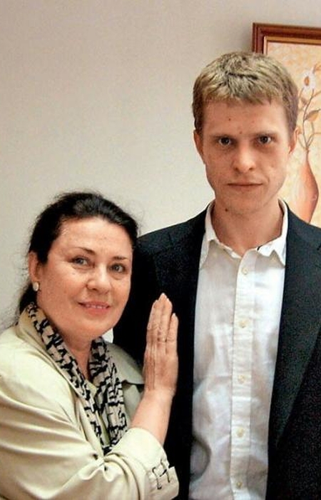 За «хрустальным голосом» скрывалась драма: 20 лет одиночества в браке и сын, назвавший творчество «балаганом»